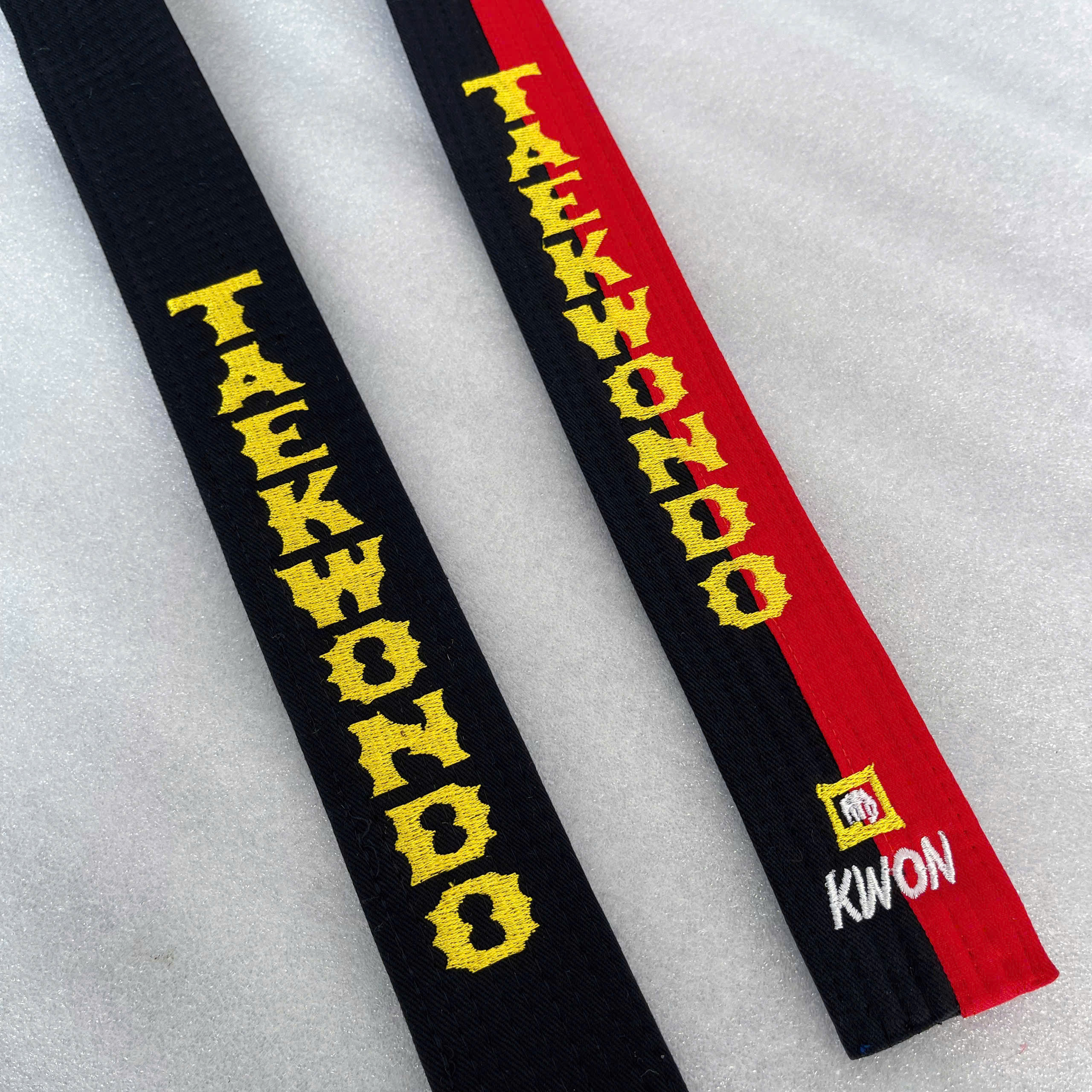 ĐAI ĐEN, ĐAI ĐỎ ĐEN TAEKWONDO | Đai đen taekwondo, Đai đỏ đen taekwondo loại tốt, thêu xuyên 2 mặt đai nhiều mẫu